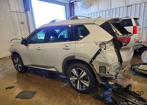 2022 Nissan Rogue Sl z USA, uszkodzony, nr VIN 5N1BT3CB6NC729829